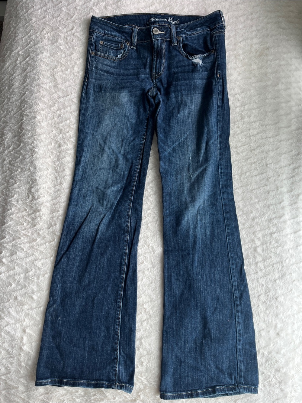 Women's Dark Blue Distressed Flared Jeans - Classic Denim